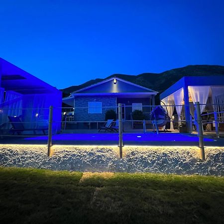 Villa Elli Choika Bagian luar foto