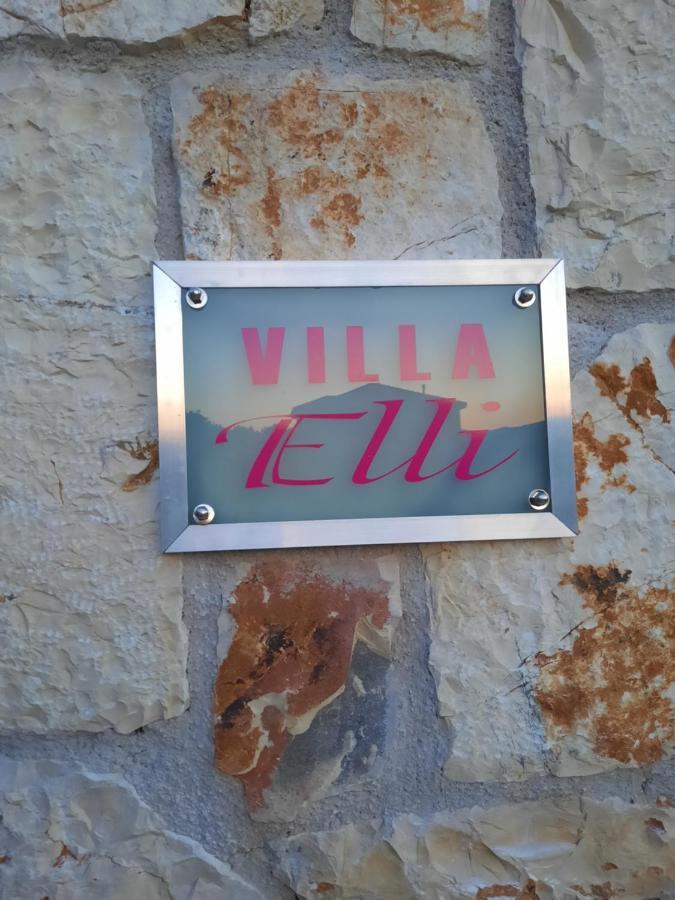 Villa Elli Choika Bagian luar foto